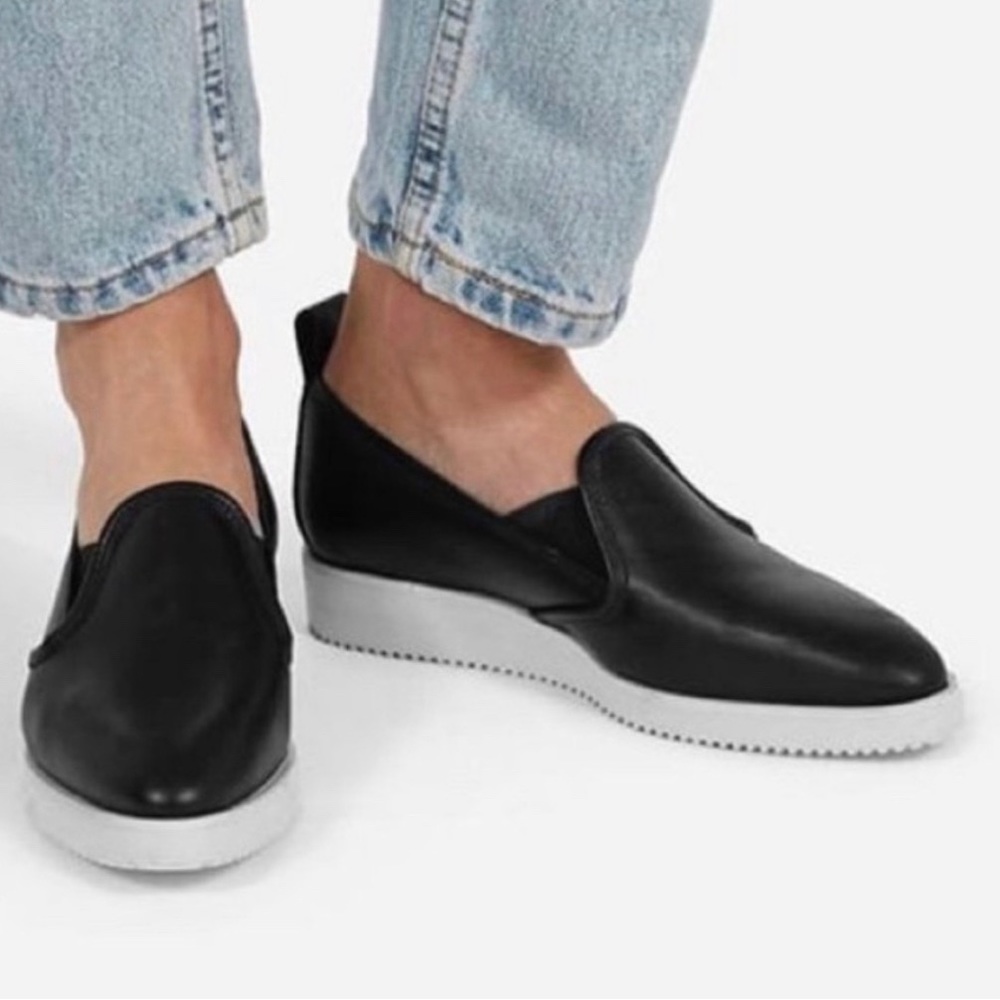 Everlane The Leather Street Shoe “like new”
Size 7.5